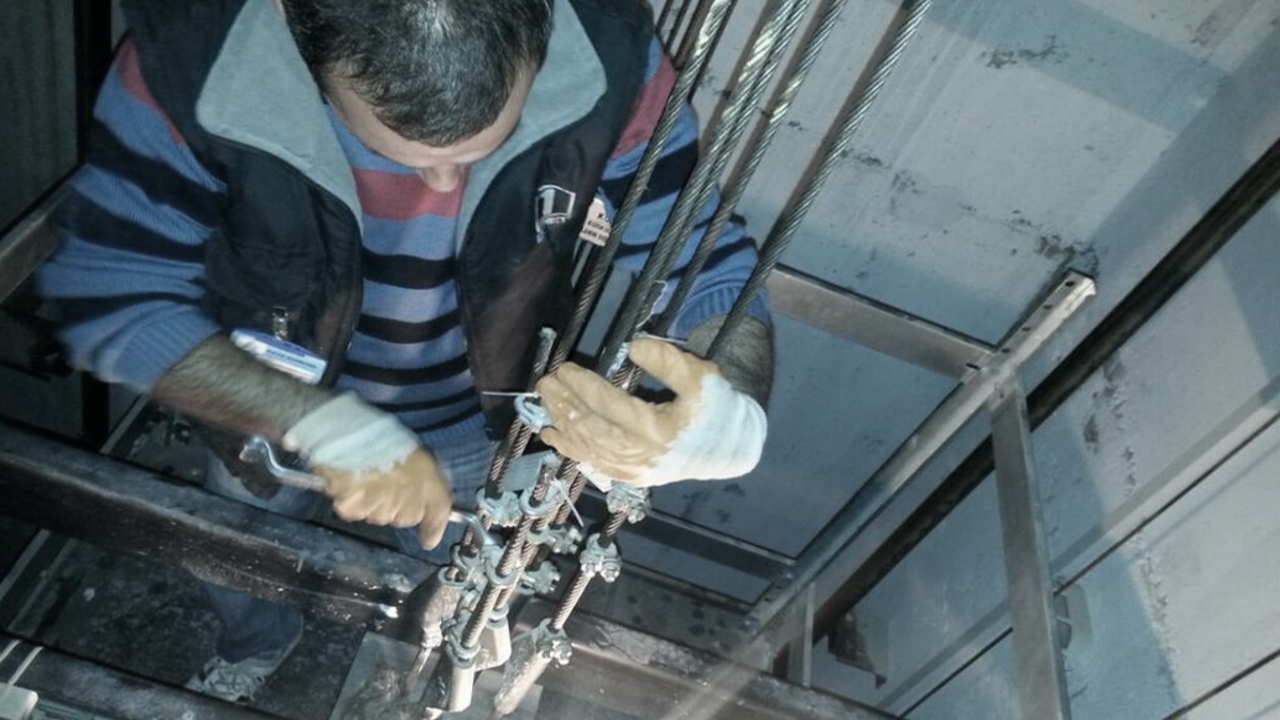 Adalar Asansör Tamir Fiyatları